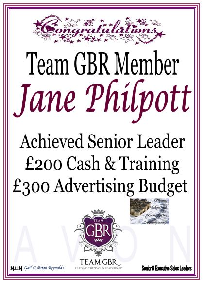 Avon Campaign 17 Incentive achievers Jane Philpott